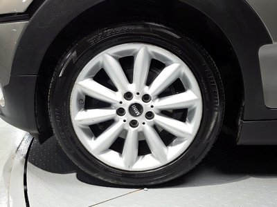 MINI COOPER D CLUBMAN - 6