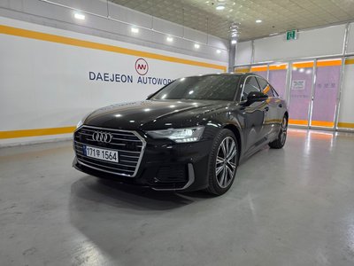 AUDI A6 - 1