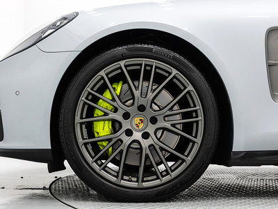 PORSCHE PANAMERA - 6