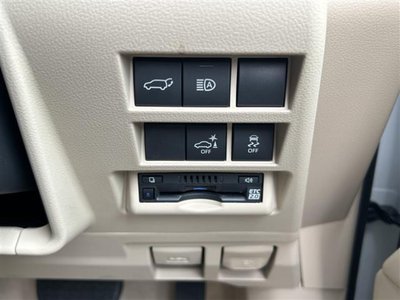 2024 Toyota LAND CRUISER 300 — миниатюра 27