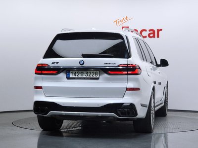 صورة 4 لـ 2021 BMW X7