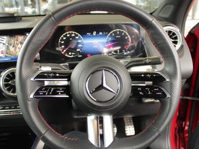 MERCEDES-BENZ GLB-CLASS - 10