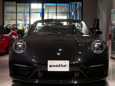 PORSCHE 911 CABRIOLET - 2