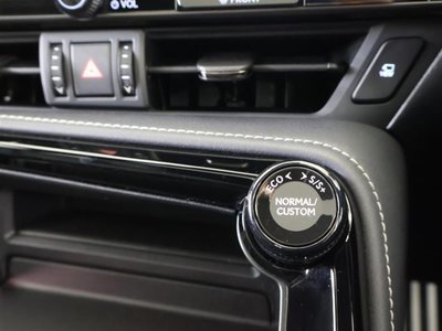 2023 Lexus NX thumbnail 22