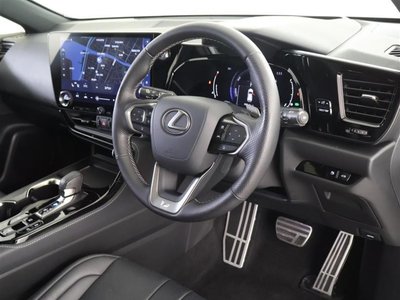 2023 Lexus NX thumbnail 13
