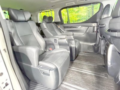 2022 Toyota ALPHARD 照片 9