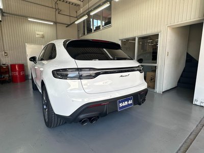 صورة 7 لـ 2023 Porsche MACAN