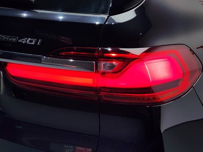 BMW X7 - 10
