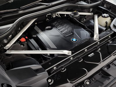 BMW X7 - 7