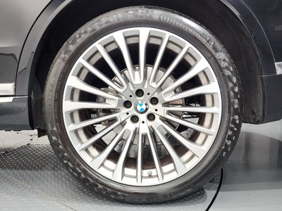 BMW X7 - 8