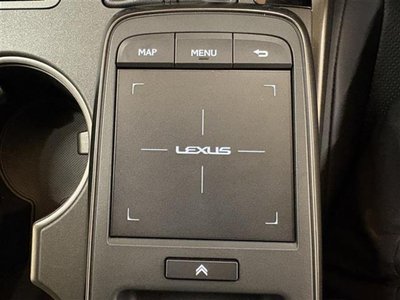 صورة مصغرة 16 لـ 2021 Lexus IS