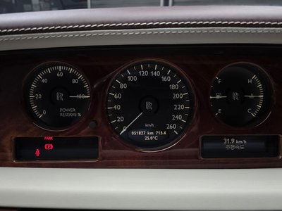 ROLLS-ROYCE PHANTOM - 8