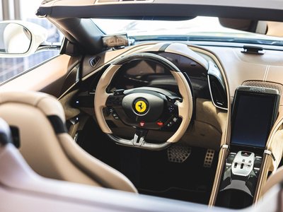 FERRARI ROMA SPIDER - 7