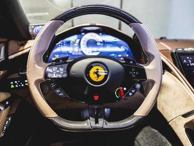 FERRARI ROMA SPIDER - 9