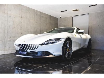 FERRARI ROMA SPIDER - 1