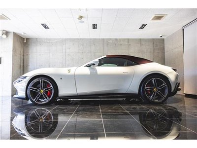 FERRARI ROMA SPIDER - 3