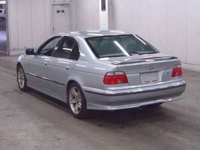 BMW 5 SERIES - 2