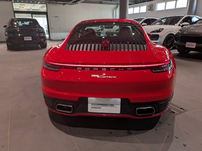 PORSCHE 911 - 8