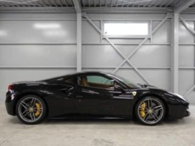 FERRARI 488 - 10