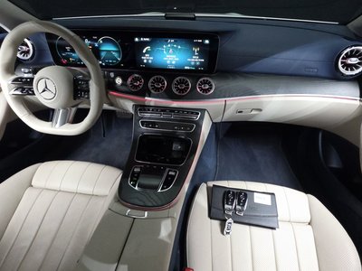 MERCEDES-BENZ E-CLASS - 5