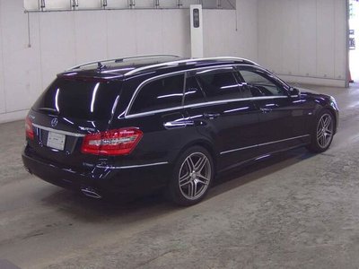 MERCEDES-BENZ E-CLASS - 5