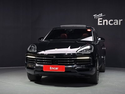 2019 Porsche CAYENNE 照片 2