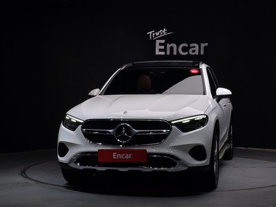 صورة 2 لـ 2024 Mercedes-BENZ GLC
