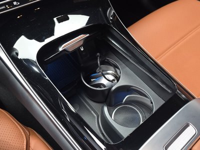 2024 Mercedes-BENZ GLC thumbnail 26