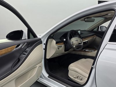 GENESIS G80 (RG3) - 10