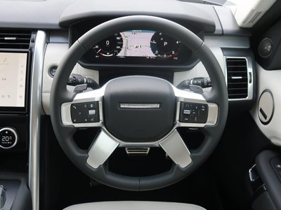 2026 LAND Rover DISCOVERY — миниатюра 35