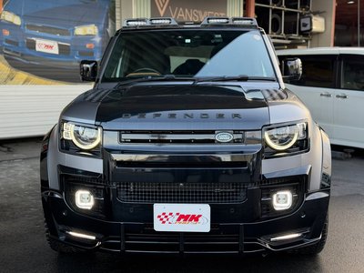 LAND ROVER DEFENDER - 2