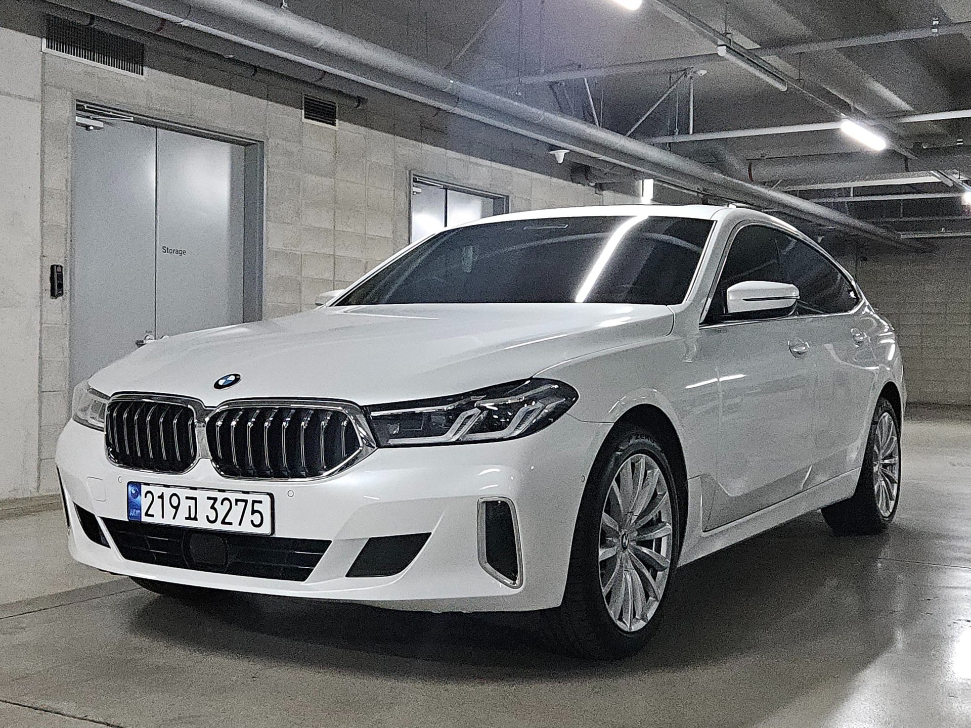 BMW 6 SERIES GT - View 1