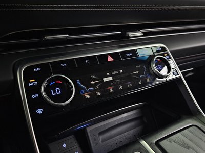 2021 Genesis GV80 thumbnail 30