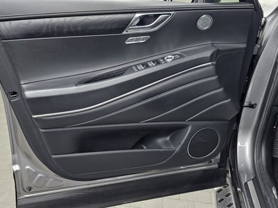 2021 Genesis GV80 thumbnail 14