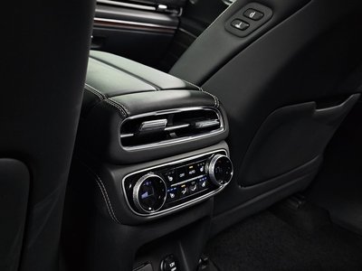 2021 Genesis GV80 thumbnail 31