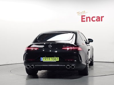 صورة 4 لـ 2023 Mercedes-BENZ GT AMG