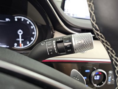 2022 Genesis GV70 thumbnail 28