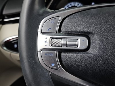2022 Genesis GV70 thumbnail 34
