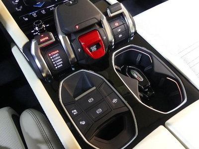 صورة مصغرة 14 لـ 2025 Lamborghini URUS