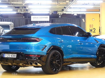 صورة 2 لـ 2025 Lamborghini URUS