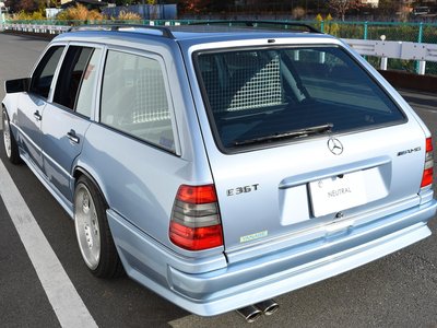 MERCEDES-BENZ E-CLASS - 9