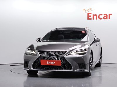 LEXUS LS - 2