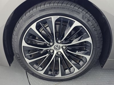 LEXUS LS - 6