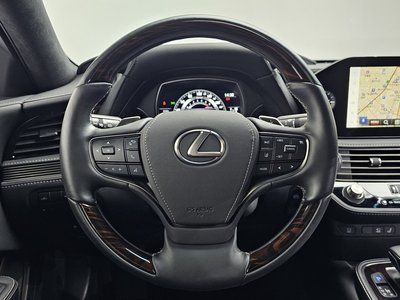 صورة مصغرة 13 لـ 2023 Lexus LS