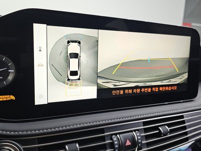 صورة مصغرة 14 لـ 2023 Lexus LS