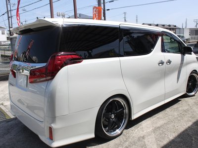 TOYOTA ALPHARD - 8