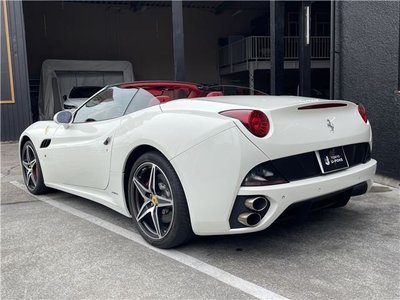 FERRARI CALIFORNIA - 2