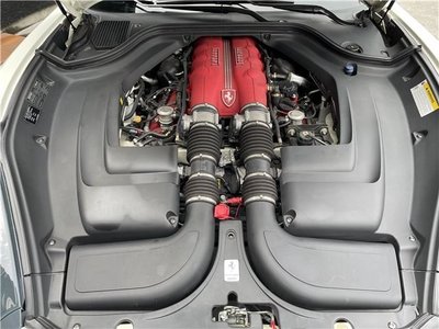FERRARI CALIFORNIA - 10