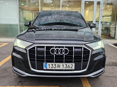 AUDI Q7 - 5