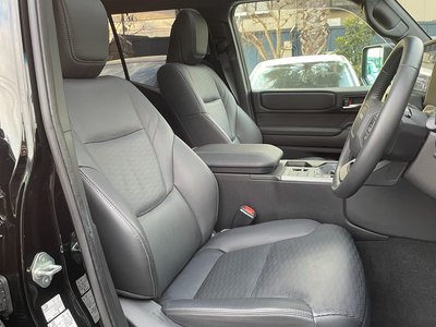 TOYOTA LAND CRUISER 250 - 6